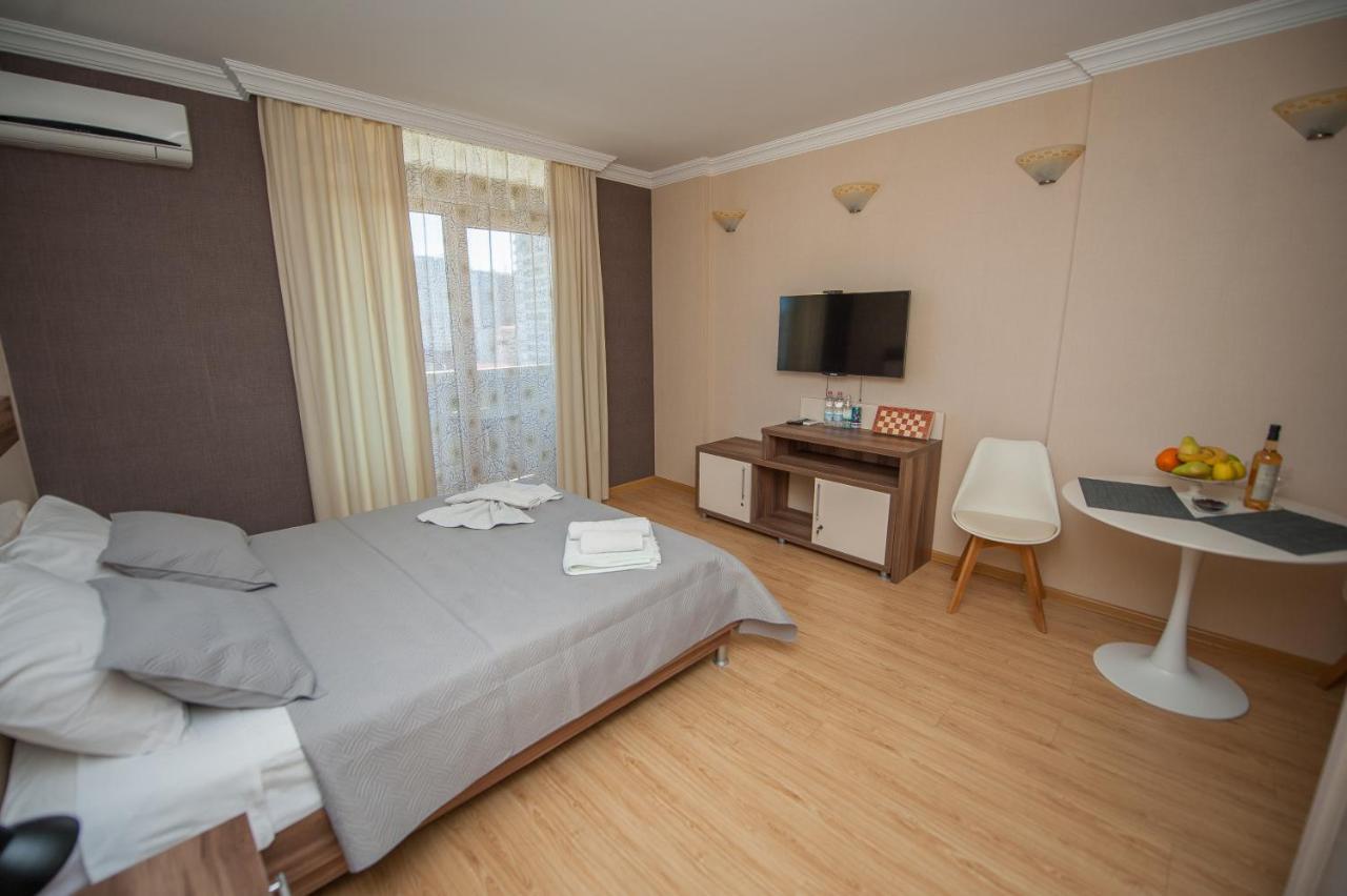Mix Apartments - Orbi Residence Батуми Екстериор снимка